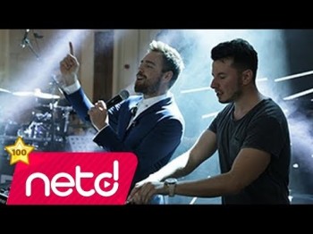 Emrah Karaduman Feat Murat Dalkilic - Kirk Yilda Bir Gibisin