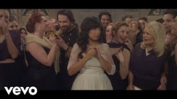 Indila - Tourner dans le vide