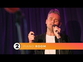 Keane - Somewhere Only We Know Radio 2 Piano Room