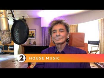 Radio 2 House - Barry Manilow